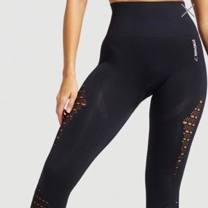 Gymshark seamless energy leggings black small crop